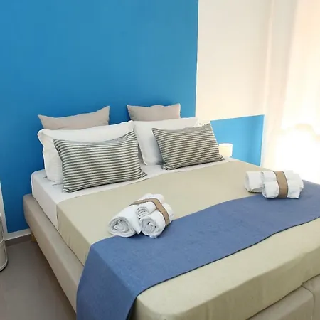 Beachside & 招待所